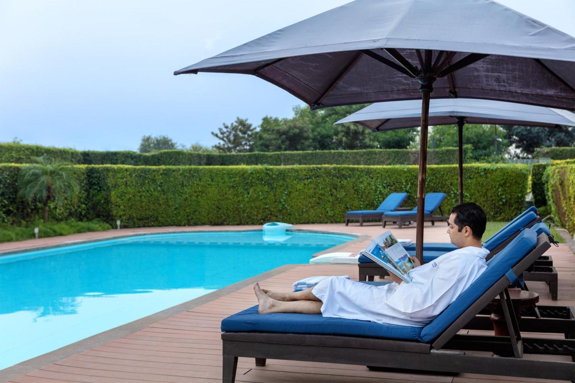 Four Points By Sheraton New Delhi, Airport Highway Ngoại thất bức ảnh