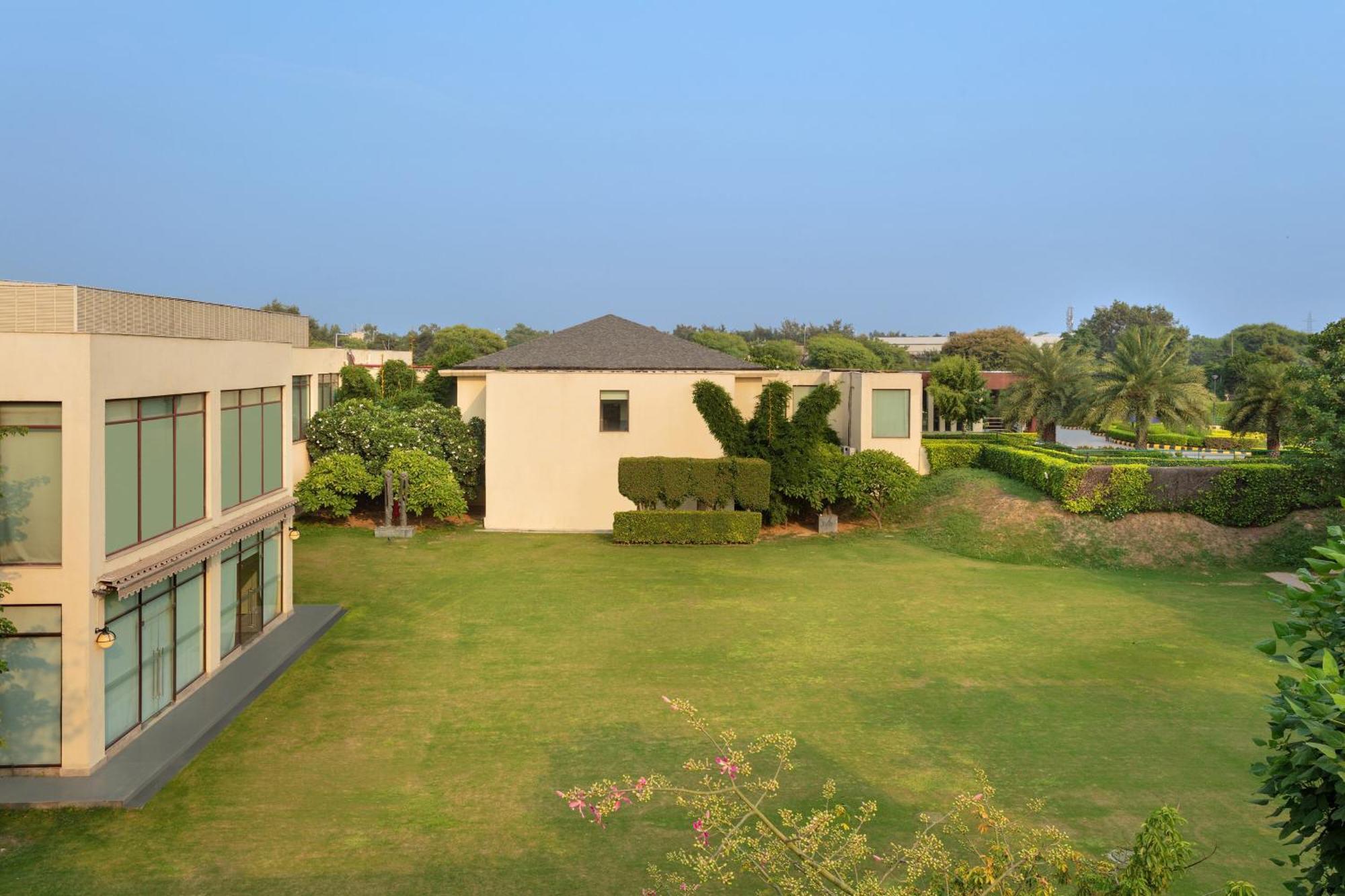 Four Points By Sheraton New Delhi, Airport Highway Ngoại thất bức ảnh