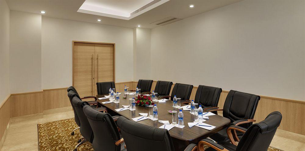 Four Points By Sheraton New Delhi, Airport Highway Ngoại thất bức ảnh