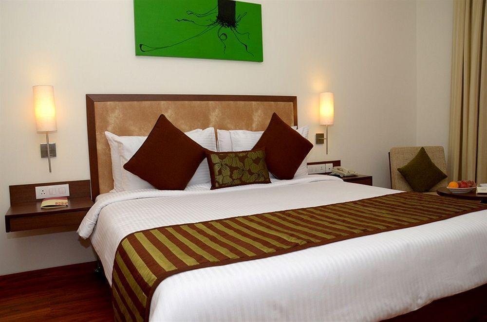 Four Points By Sheraton New Delhi, Airport Highway Ngoại thất bức ảnh
