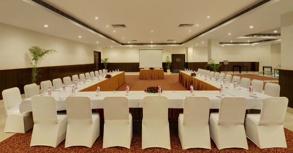 Four Points By Sheraton New Delhi, Airport Highway Ngoại thất bức ảnh